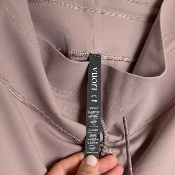 Vuori Daily Legging size Large Dusty Rose Pink Athleisure workout yoga - Picture 4 of 8
